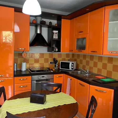 דירה La Casa Di Ricca *